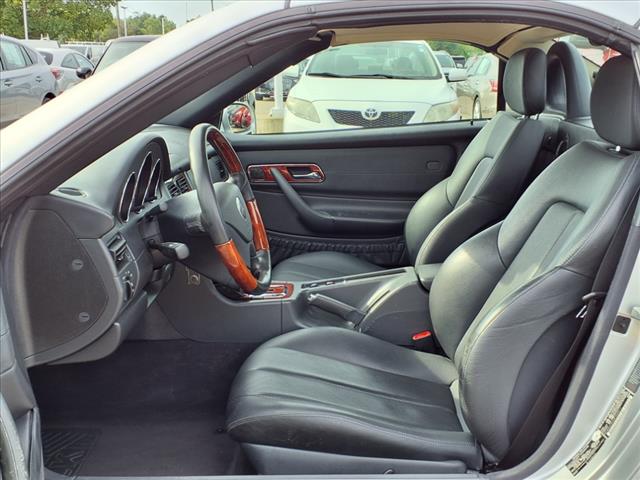 2004 Mercedes-Benz SLK SLK 320