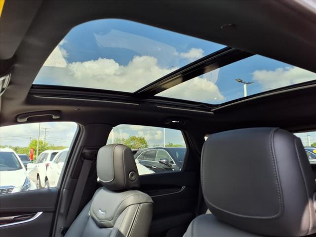 2025 Cadillac XT5 Premium Luxury