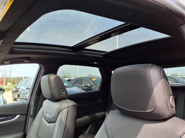 2025 Cadillac XT5 Premium Luxury