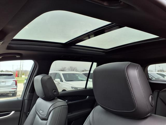 2025 Cadillac XT6 Premium Luxury