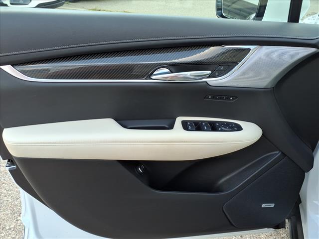 2023 Cadillac XT6 Sport
