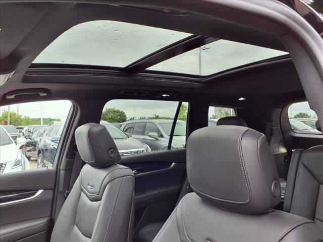 2025 Cadillac XT6 Premium Luxury
