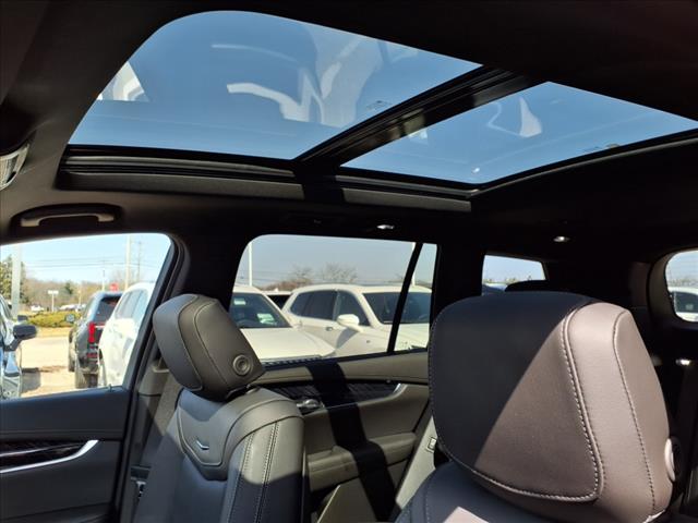 2025 Cadillac XT6 Premium Luxury