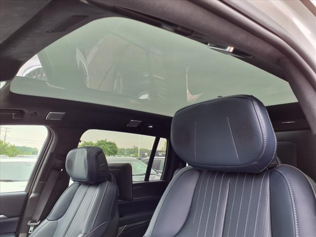 2025 Cadillac Escalade IQ Sport 2