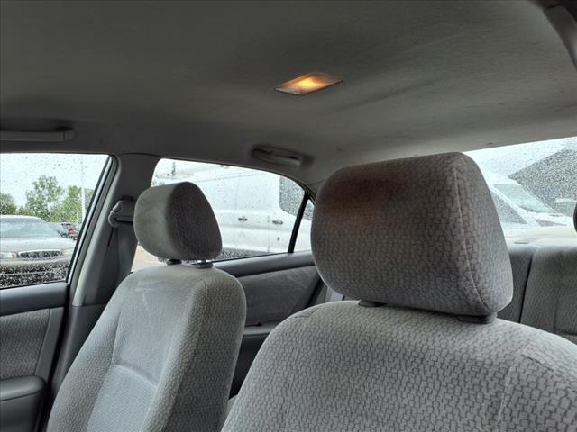 2003 Toyota Corolla LE