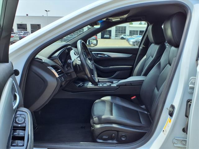 2023 Cadillac CT5 Luxury