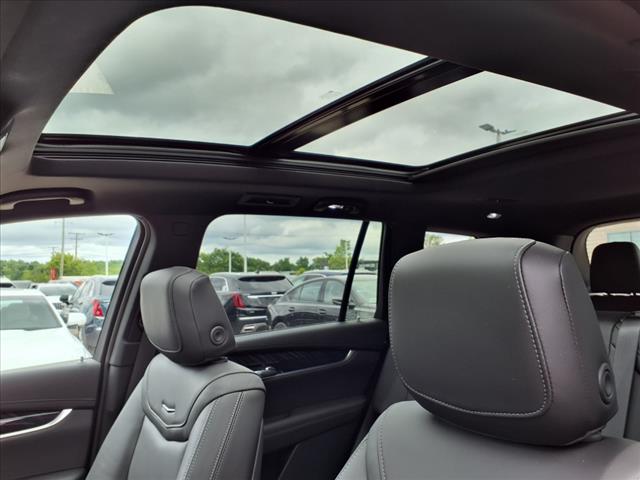 2025 Cadillac XT6 Premium Luxury