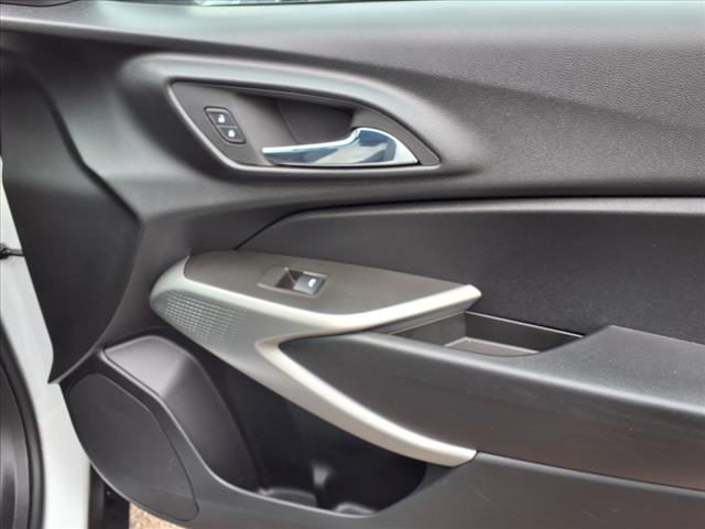 2024 Chevrolet Trax RS
