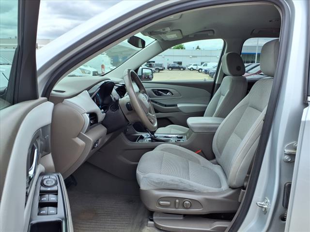 2018 Chevrolet Traverse LT Cloth