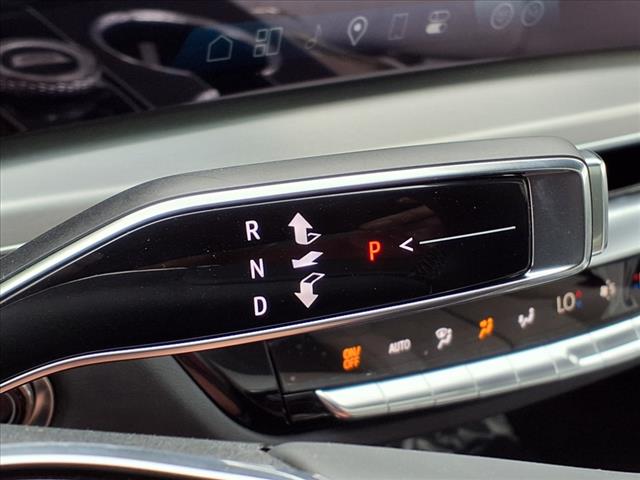 2025 Cadillac LYRIQ Sport 1