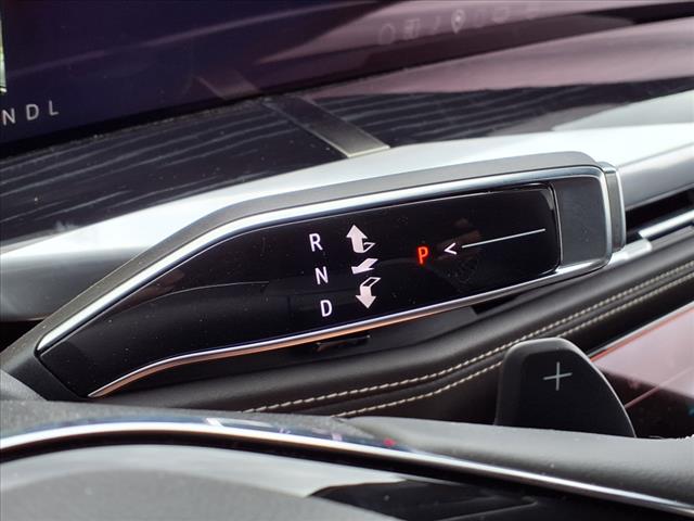 2025 Cadillac Escalade ESV Sport
