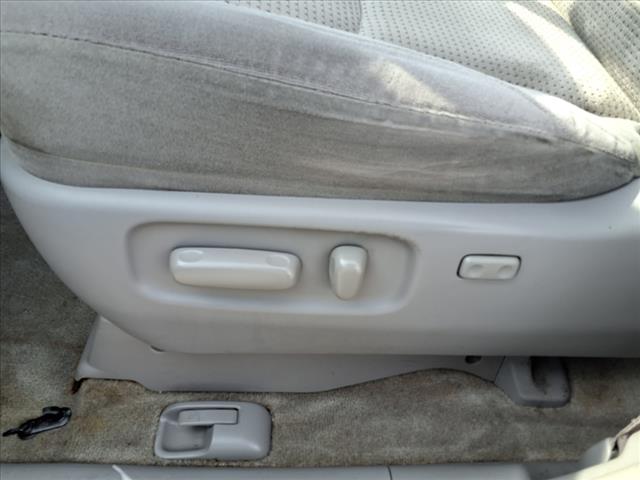 2008 Toyota Sienna LE 7-Passenger