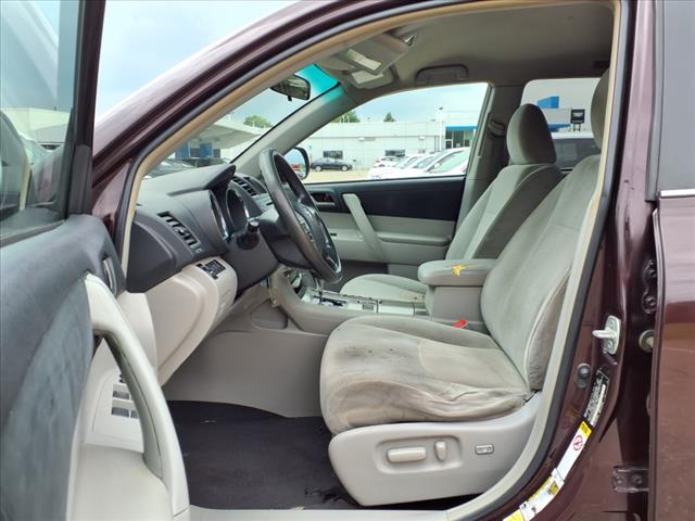 2012 Toyota Highlander Base