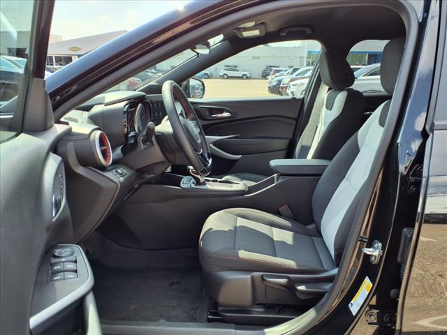 2024 Chevrolet Trax RS