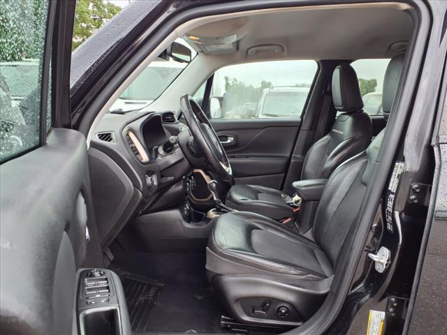 2017 Jeep Renegade Deserthawk