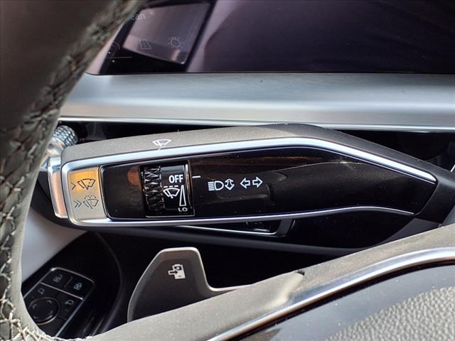 2025 Cadillac LYRIQ Sport 1