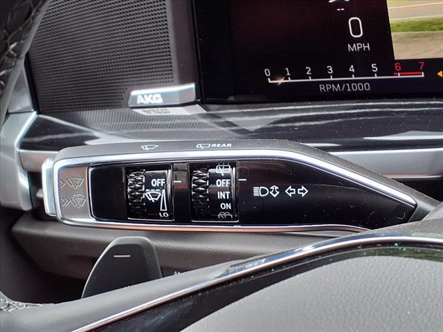 2025 Cadillac Escalade ESV Sport