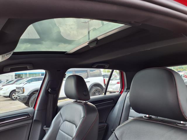 2016 Volkswagen Golf GTI Autobahn