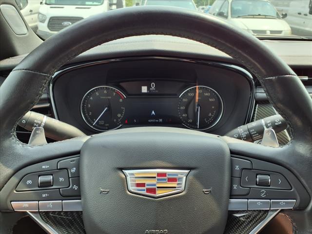 2022 Cadillac XT6 Sport