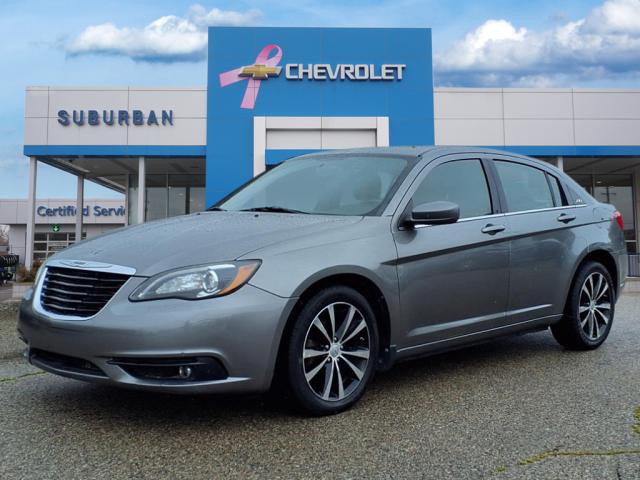 2012 Chrysler 200 S
