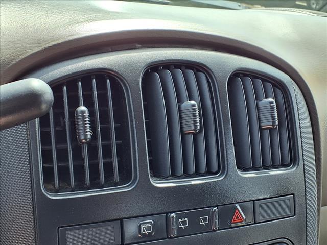 2002 Dodge Caravan eC
