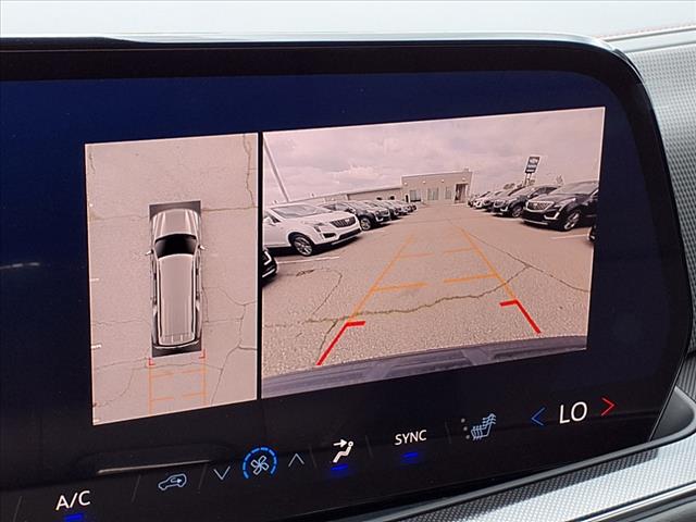 2025 Chevrolet Suburban RST