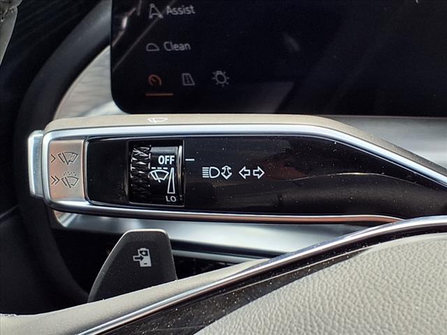 2025 Cadillac LYRIQ Sport 1
