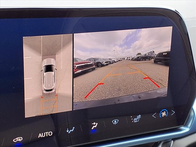 2025 Chevrolet Equinox EV LT 2