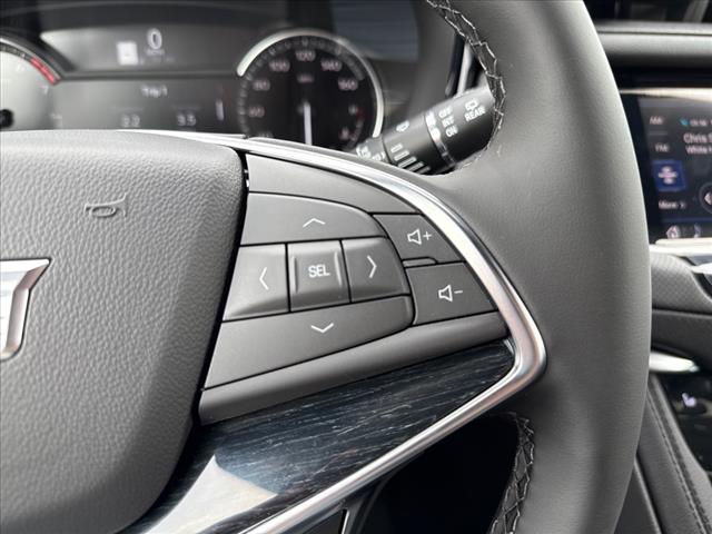 2025 Cadillac XT5 Premium Luxury