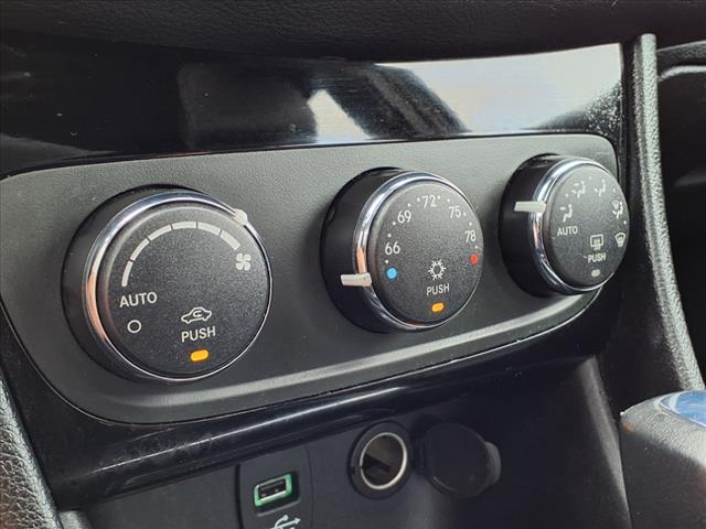 2012 Chrysler 200 S