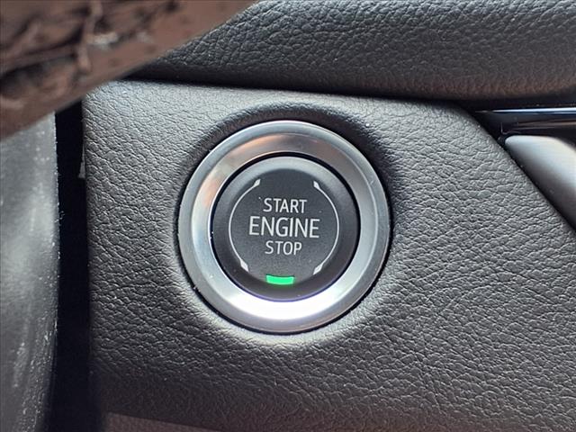 2025 Cadillac XT4 Sport