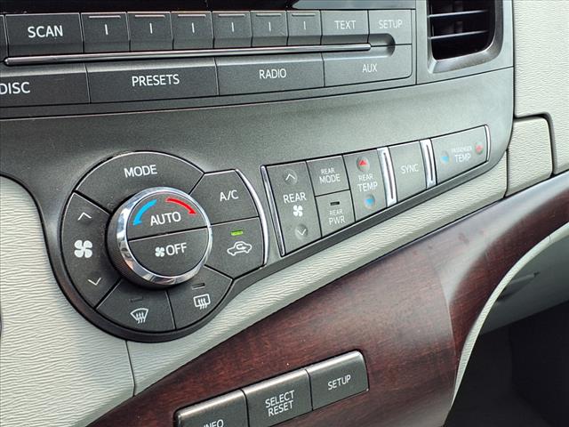 2011 Toyota Sienna XLE 8-Passenger