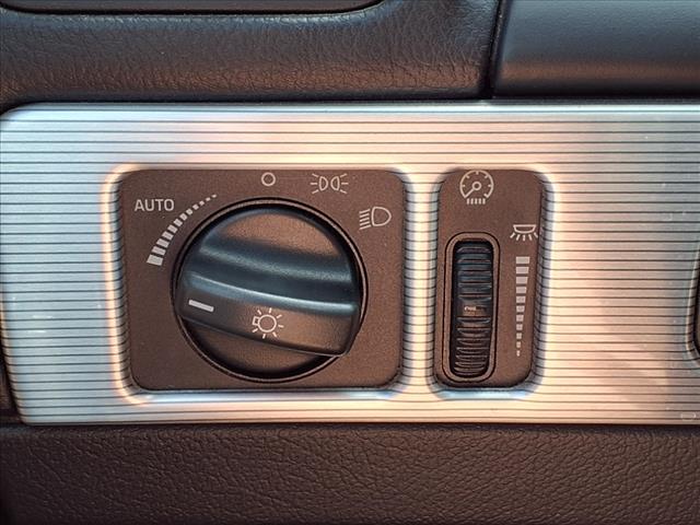 2004 Ford Thunderbird Deluxe