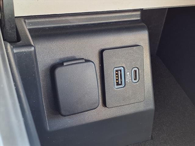2021 Ford Explorer Base