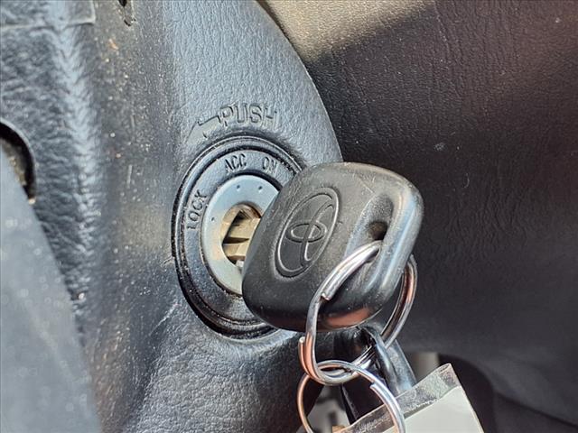 2005 Toyota Matrix XR