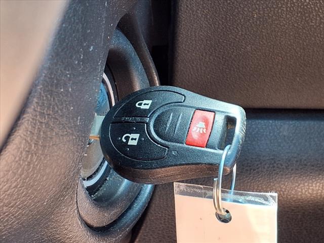 2009 Nissan Rogue S