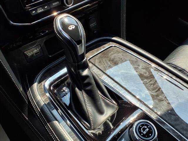 2021 INFINITI QX80 Luxe