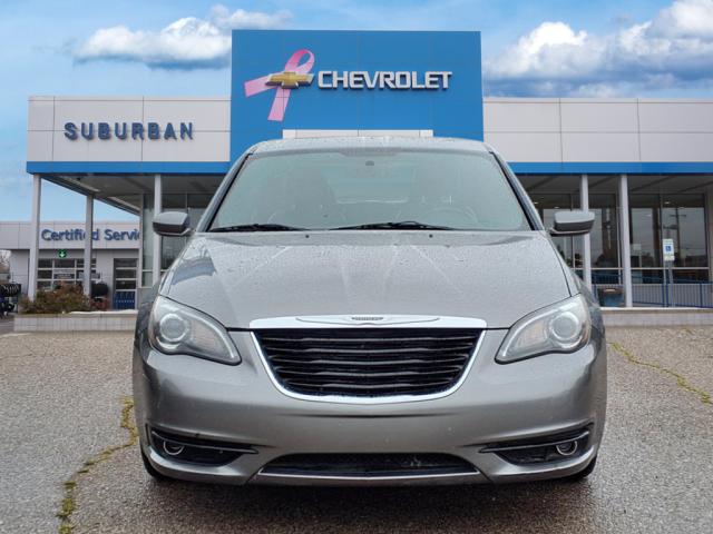2012 Chrysler 200 S