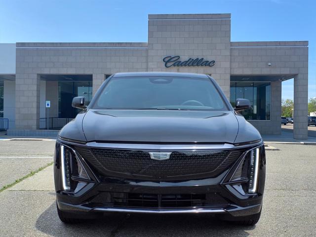 2025 Cadillac LYRIQ Sport 1