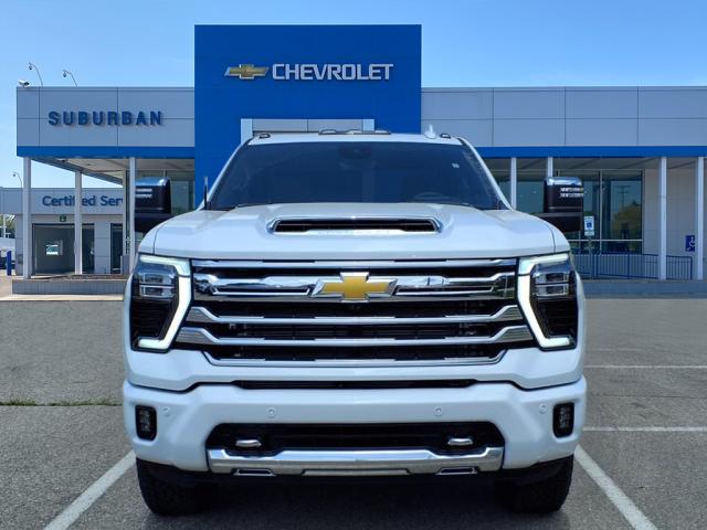 2025 Chevrolet Silverado 3500HD High Country