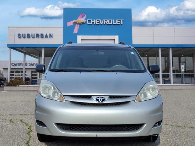 2008 Toyota Sienna LE 7-Passenger