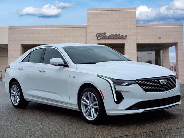 2023 Cadillac CT4 Luxury