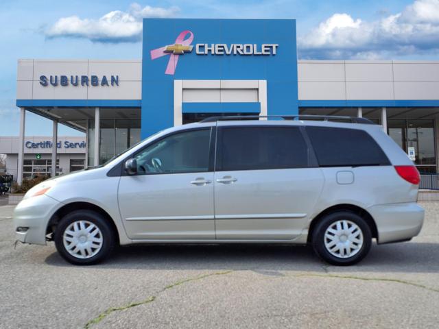 2008 Toyota Sienna LE 7-Passenger