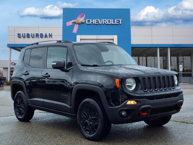 2017 Jeep Renegade Deserthawk