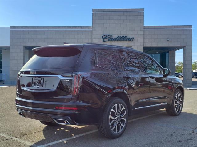 2025 Cadillac XT6 Sport