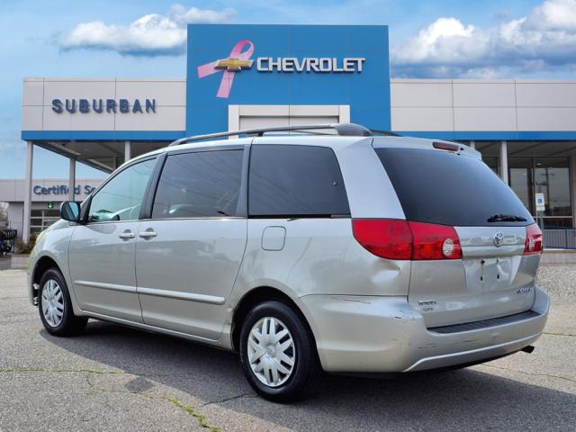2008 Toyota Sienna LE 7-Passenger