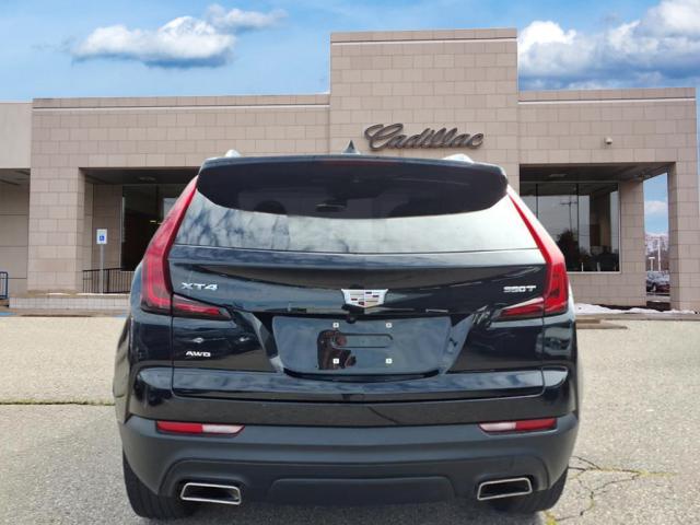2022 Cadillac XT4 Luxury