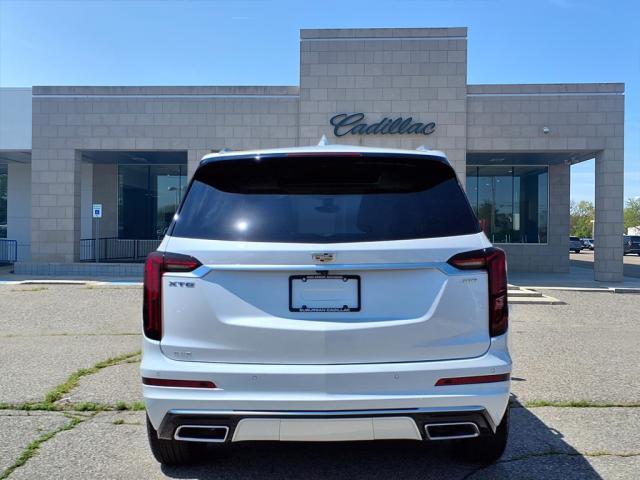 2025 Cadillac XT6 Premium Luxury
