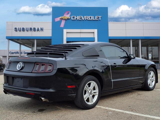 2014 Ford Mustang V6