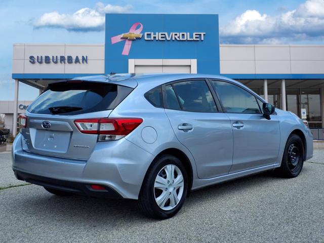 2017 Subaru Impreza 2.0i